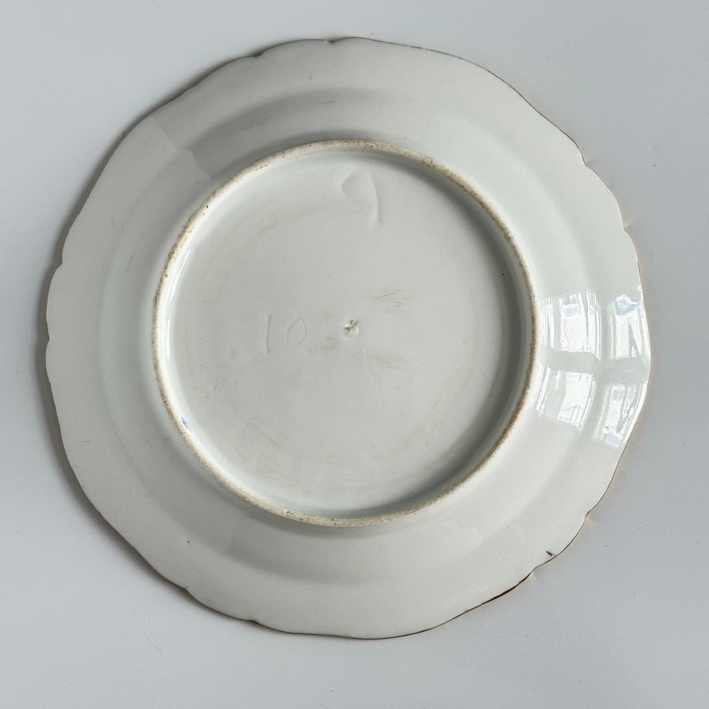 Hand-Painted Paris Porcelain Dessert Plate | Early 19th Century | Vieux Paris / Old Paris (Copie)