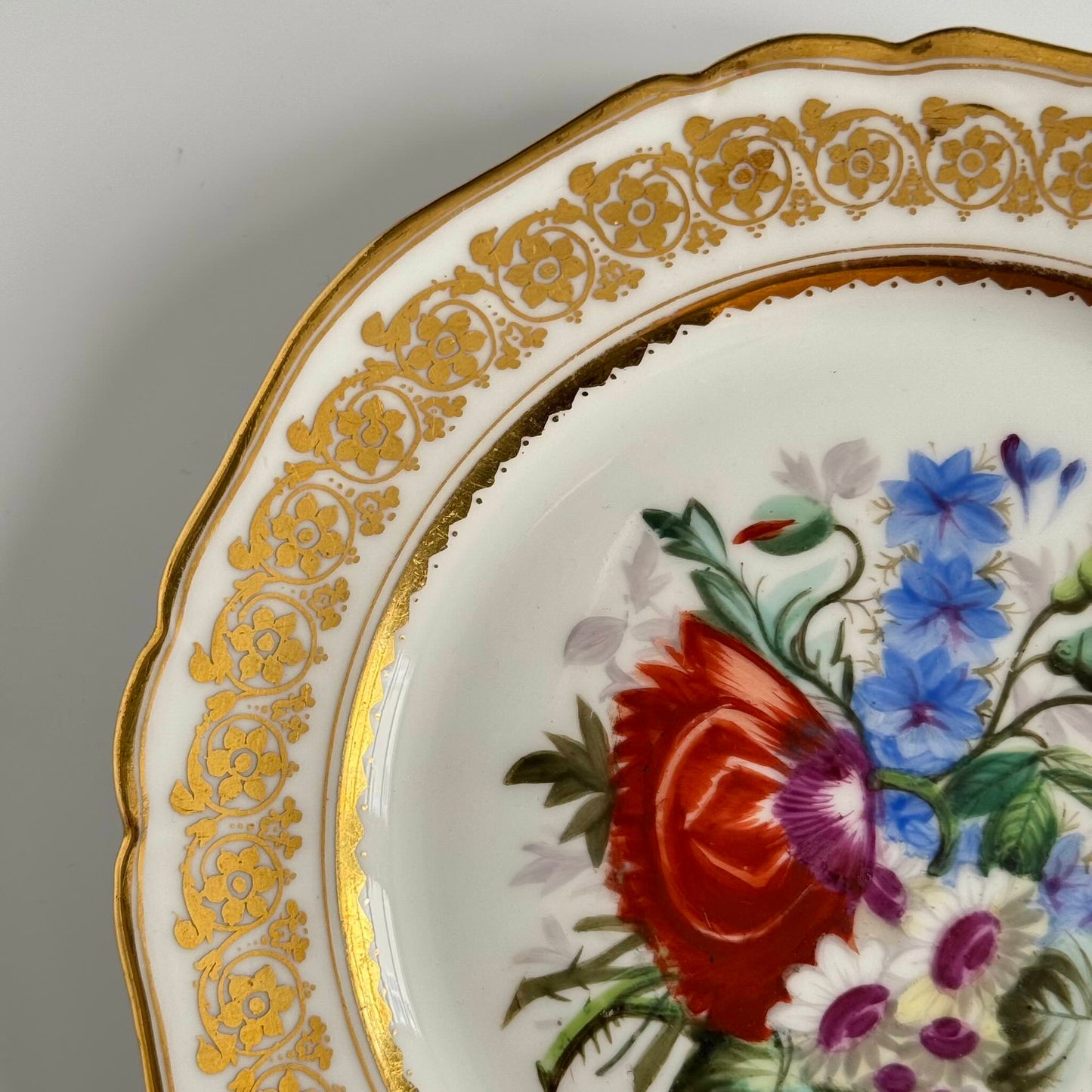 Hand-Painted Paris Porcelain Dessert Plate | Early 19th Century | Vieux Paris / Old Paris (Copie)