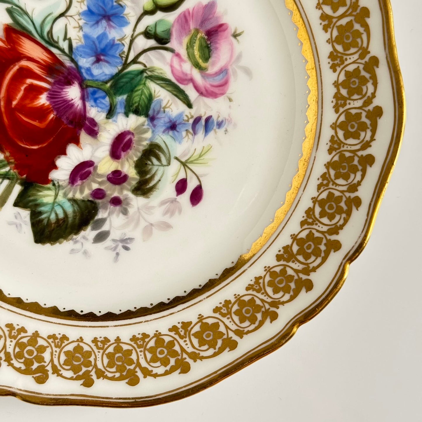 Hand-Painted Paris Porcelain Dessert Plate | Early 19th Century | Vieux Paris / Old Paris (Copie)