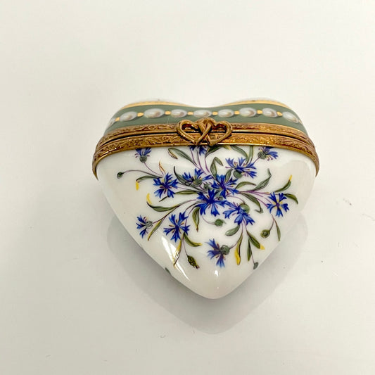 アンシアン マニファクチュール ロワイヤル ド リモージュ ピルケース1個 モデル:Service à perles et barbeaux (サービス ア ペルル エ バルボー)