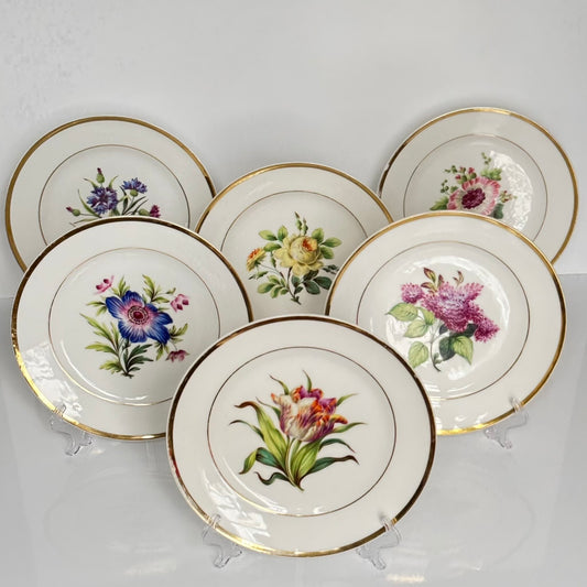 English: Set of six Schoelcher porcelain plates, early 19th century. Each plate features a different hand-painted flower motif. Signed "Schoelcher Paris". ; 日本語: 19世紀初期のシュルシェール製磁器プレート6枚セット。それぞれ異なる手描きの花模様が描かれています。サイン「Schoelcher Paris」。 ; Français: Ensemble de six assiettes en porcelaine de Schoelcher, début XIXᵉ siècle. Chaque assiette présente un motif floral peint à la main différent. Signé "Schoelcher Paris".