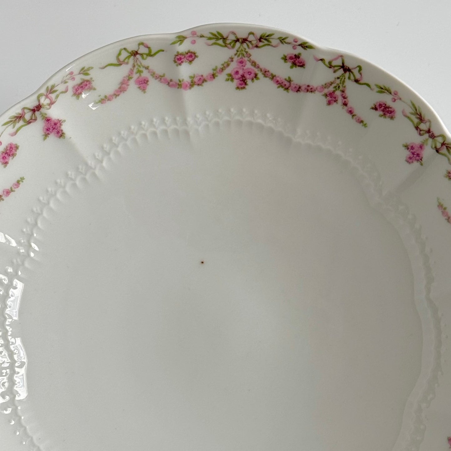 Ahrenfeldt Limoges Porcelain Compote / Fruit Stand (Large) with Ribbon and Floral Decoration | Late 19th – Early 20th Century