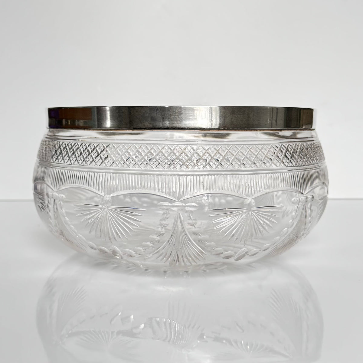 Antique French cut crystal fruit bowl with 950 solid silver mount, early 20th century.