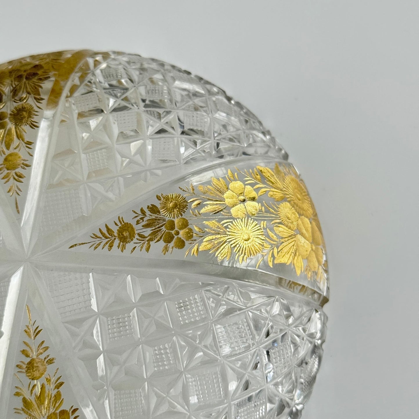 アンティーク バカラ / サンルイ (推定) クリスタルボウル – 金彩 花と幾何学模様