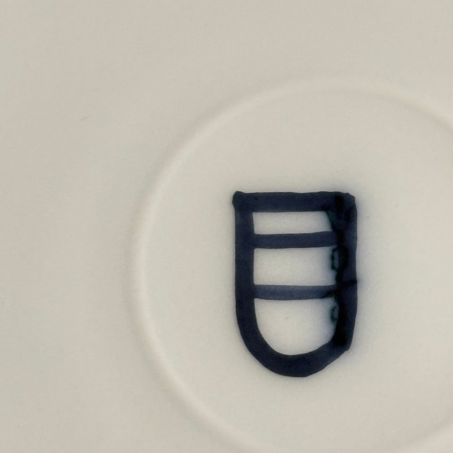 アンティーク KPMベルリン スーププレート – 手描きの花と昆虫