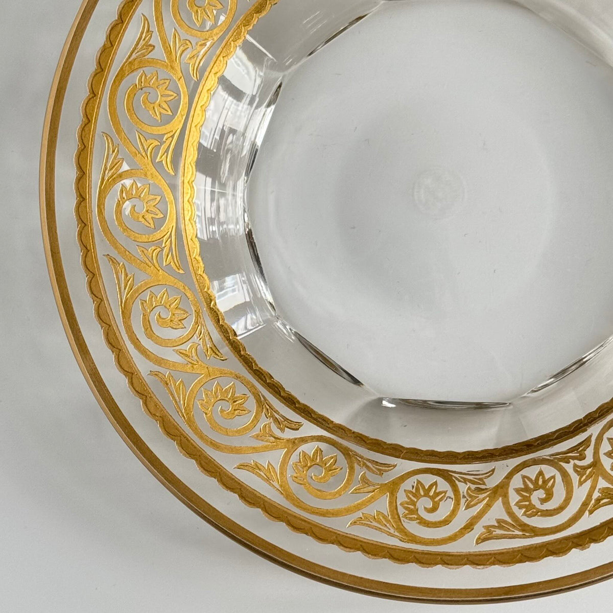 Baccarat Crystal Vide Poche – Gold Arabesque Border