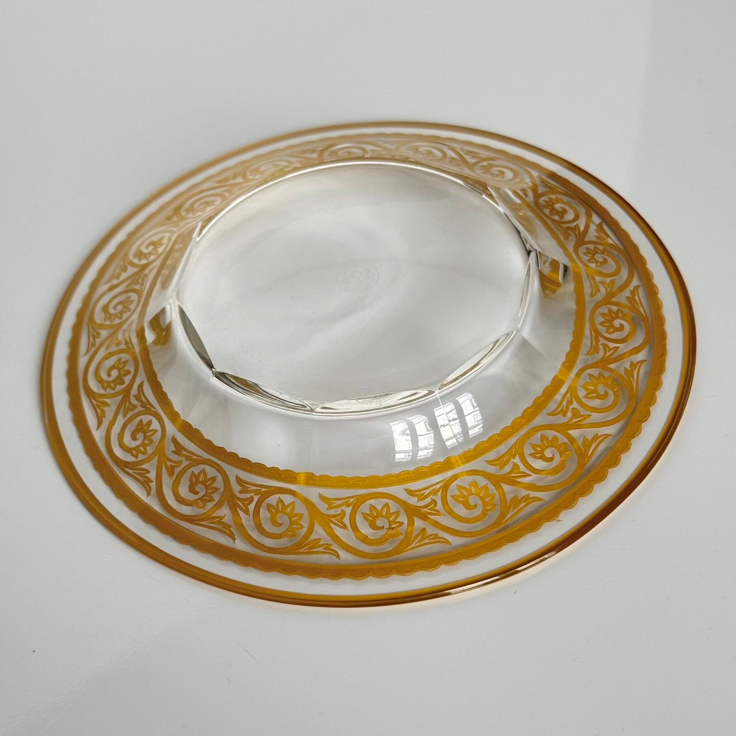 Baccarat Crystal Vide Poche – Gold Arabesque Border
