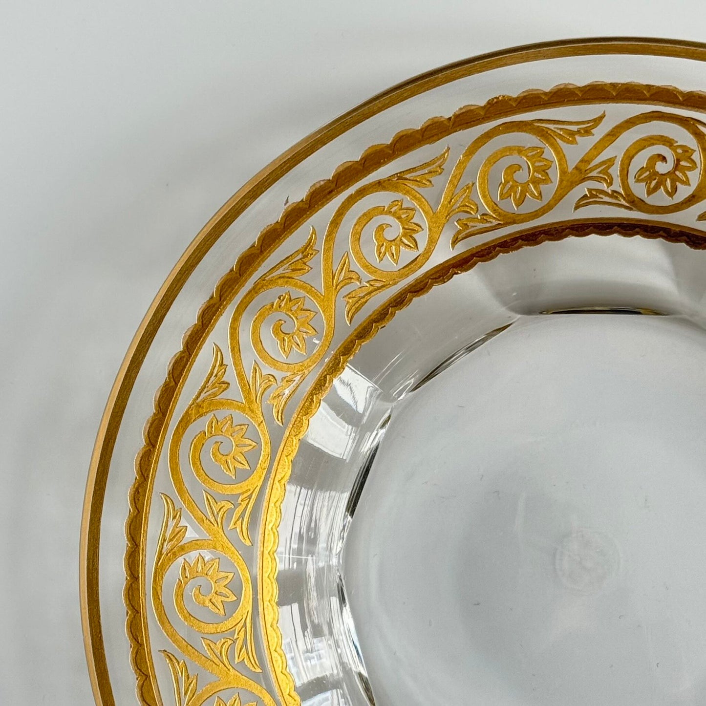 Baccarat Crystal Vide Poche – Gold Arabesque Border