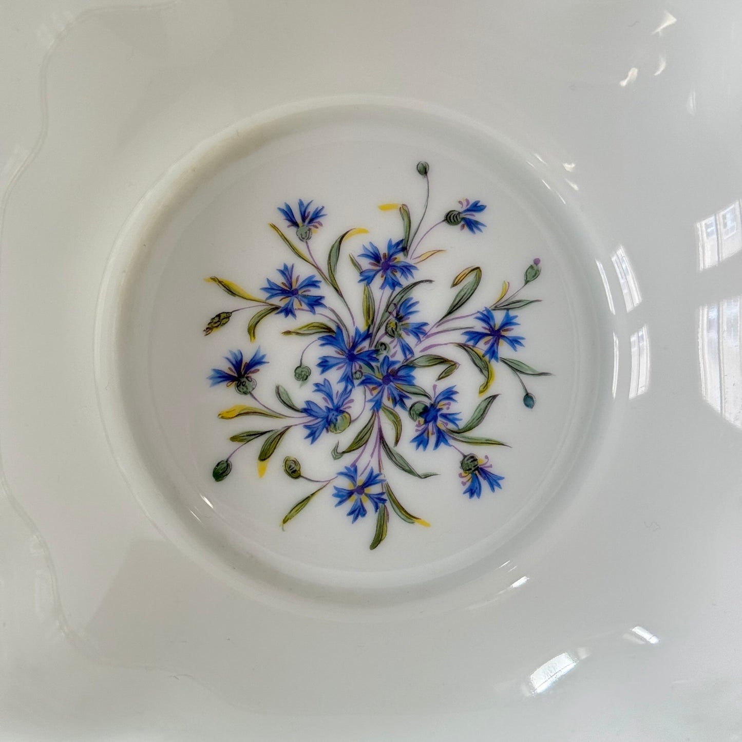 Bol en Porcelaine Bernardaud Limoges – "Perles et Barbeaux"