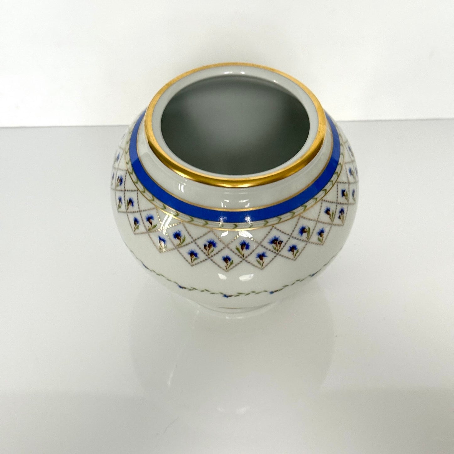 Vase Boule en Porcelaine Haviland Limoges – Modèle Val de Loire