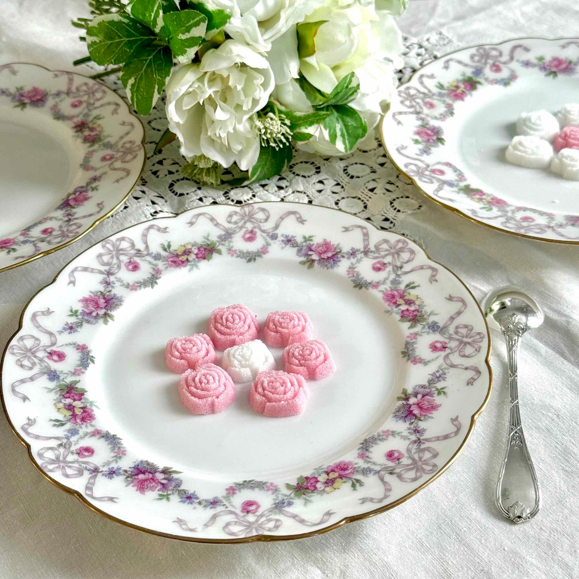 Limoges porcelain dessert plate with floral garland and ribbon decoration, D&C “Old Bernardaud”, late 19th century