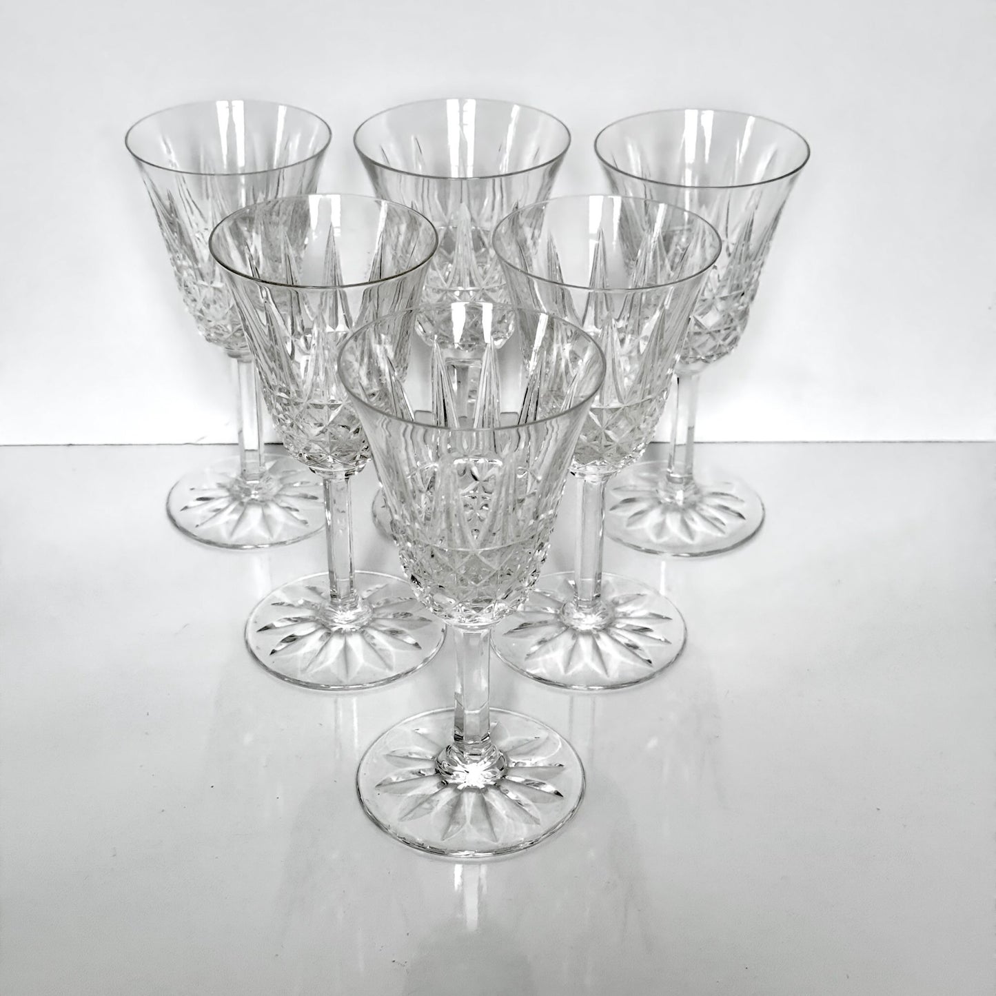 Saint-Louis crystal wine glass, Tarn pattern, circa 1960s