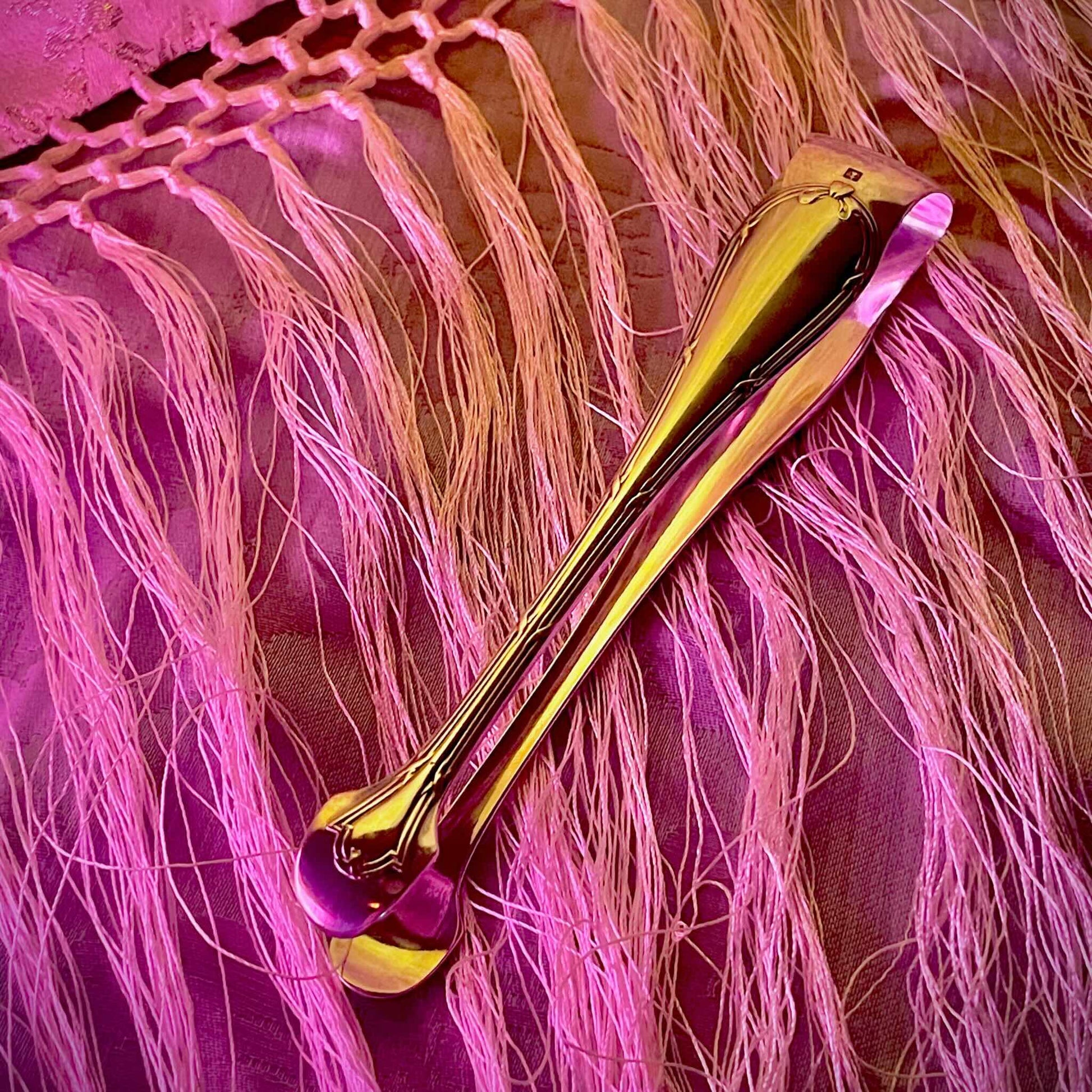 Pince à sucre Christofle métal argenté (D'occasion) à Valangin pour CHF Pince à sucre Christofle métal argenté (D'occasion) à Valangin pour CHF