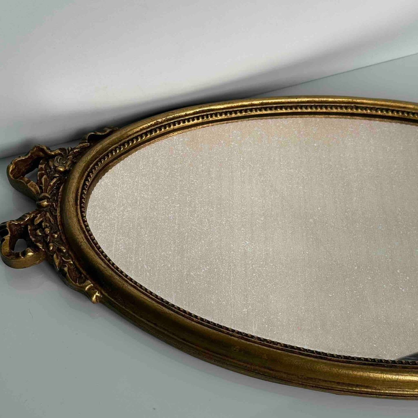 Miroir Ovale Vintage Doré Style Louis XVI – Décor Ruban & Roses