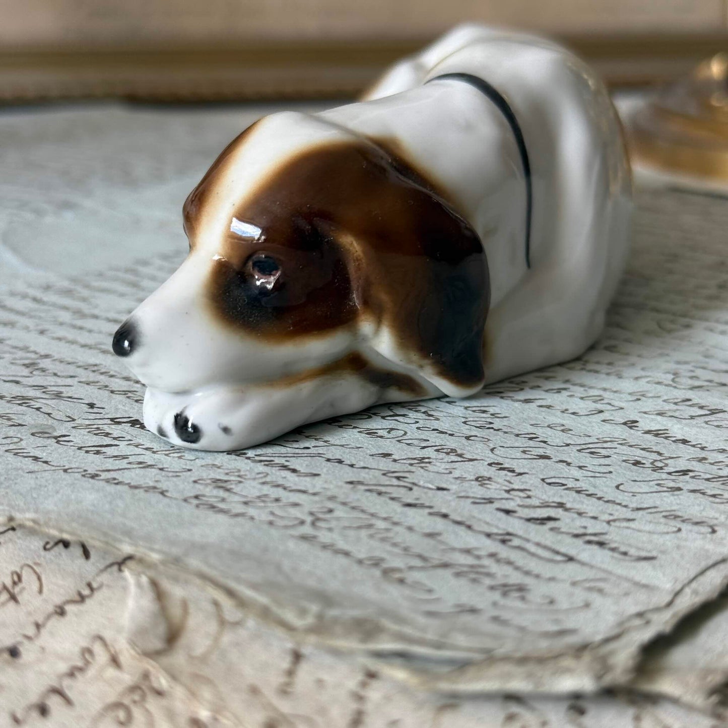 Vintage Goebel Porcelain Hunting Dog Figurine – Circa 1935