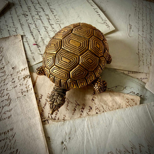 Vintage Lancel gilded bronze turtle-shaped alarm clock, carapace open revealing dial, circa 1950 France.