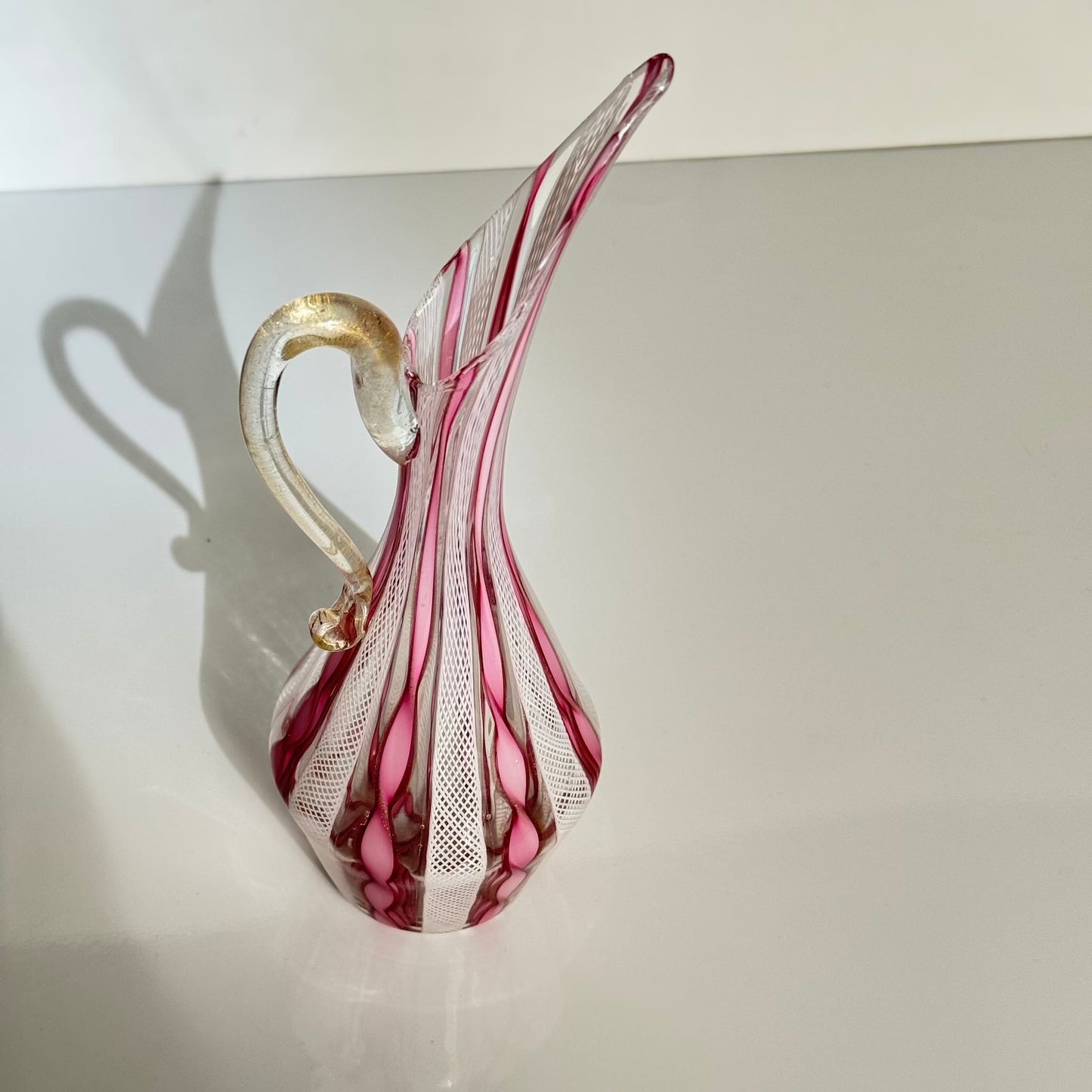 Vase Aiguière en Verre de Murano 2 – Technique Latticino