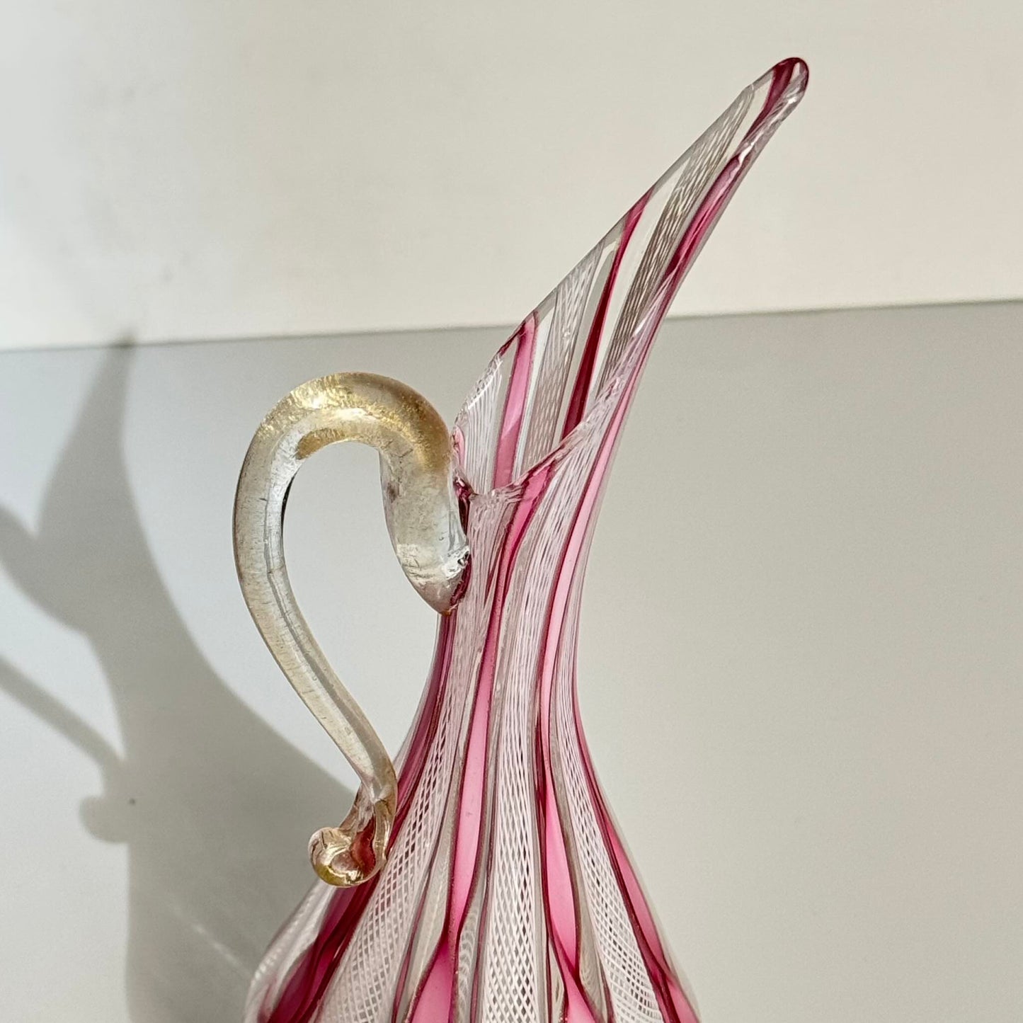 Vase Aiguière en Verre de Murano 2 – Technique Latticino