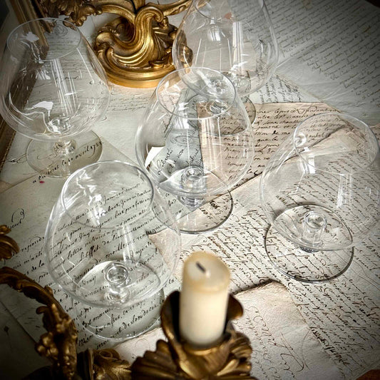 Vintage Saint-Louis crystal cognac glass, large snifter model, high brilliance and transparency, 20th century France.